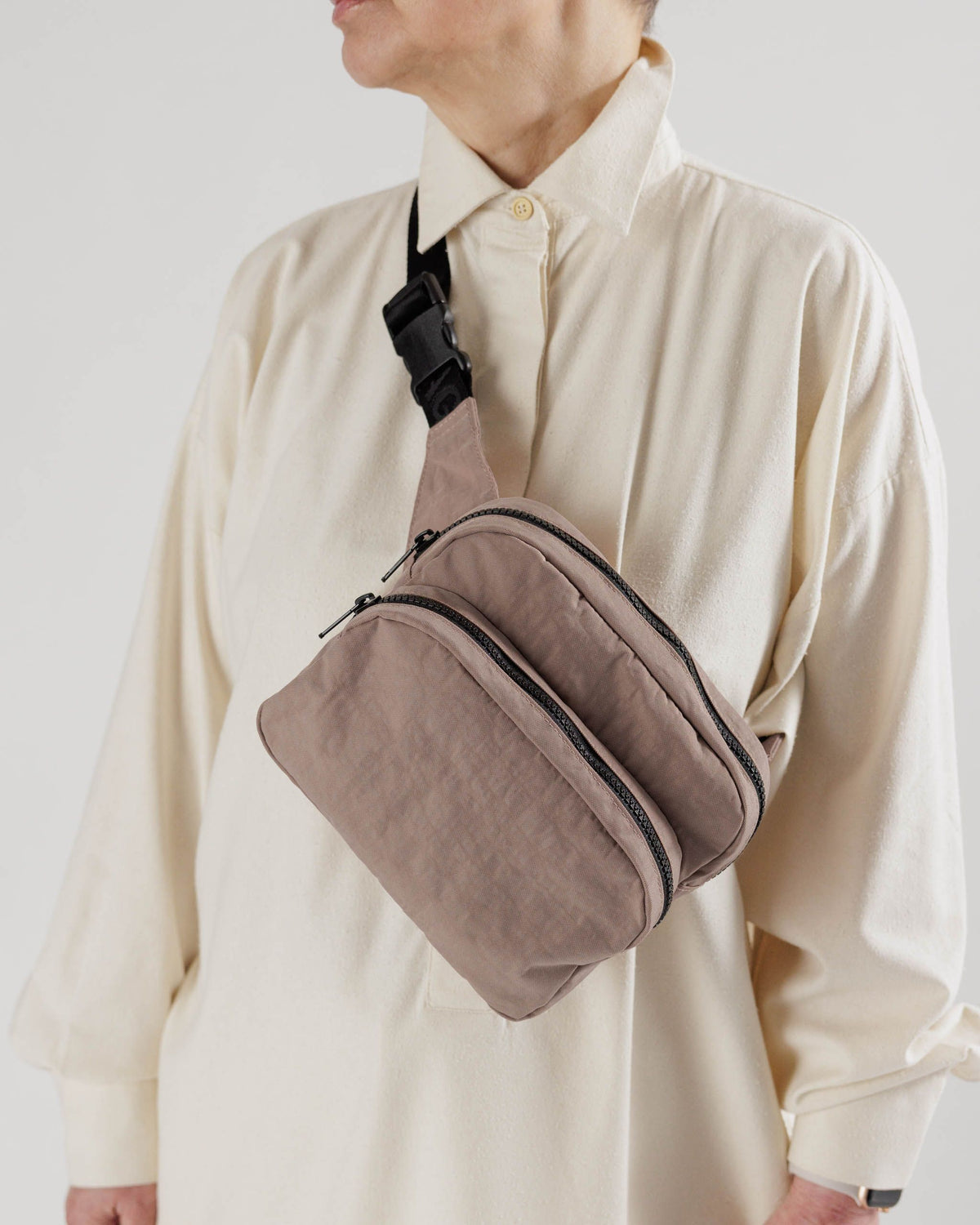 Baggu Fanny Pack Taupe ascot hart